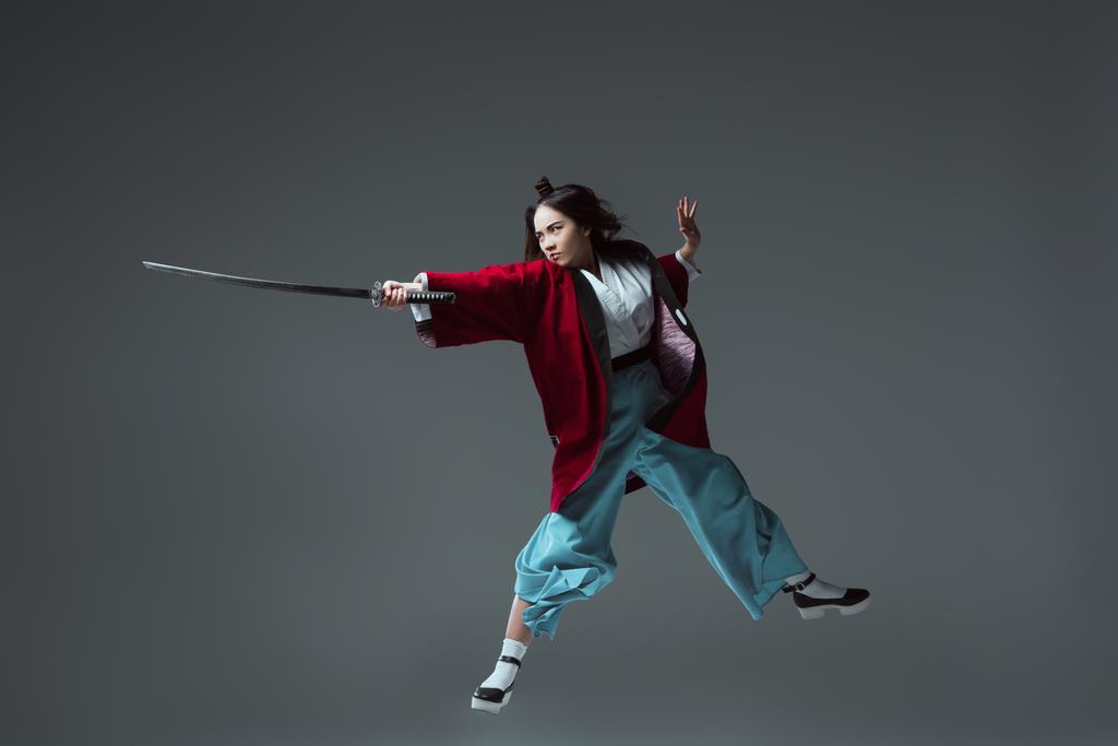 Samurai.
 - Foto, Imagen