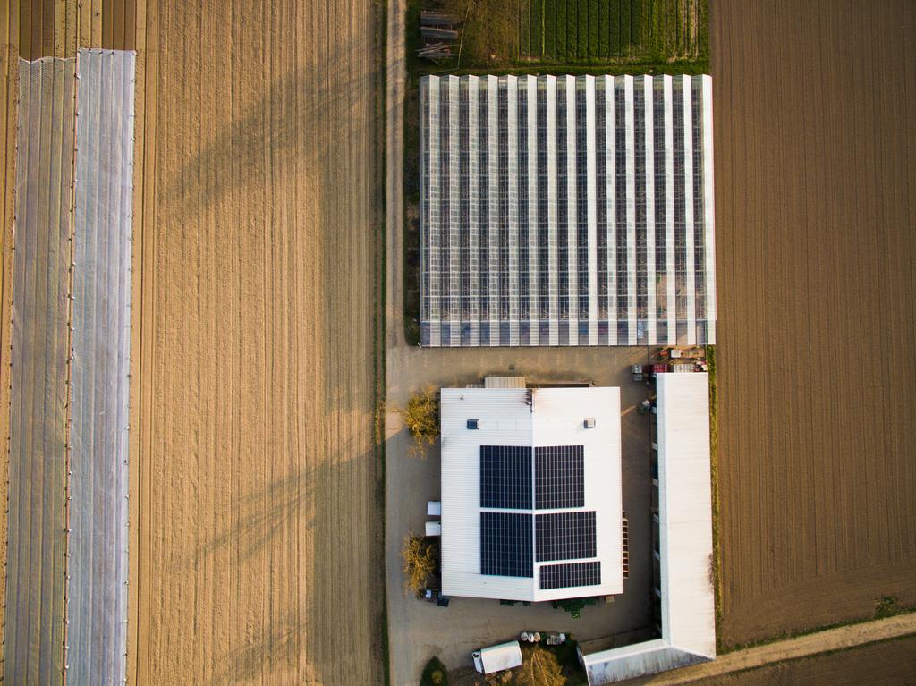 Güneş panelleri - Fotoğraf, Görsel
