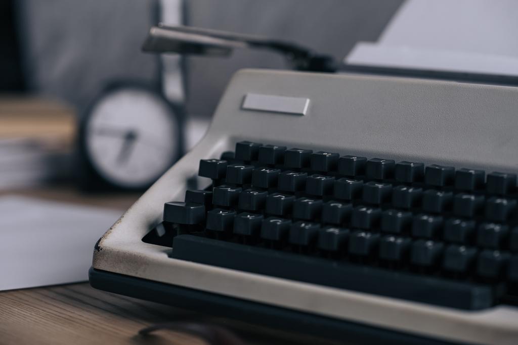 пишущая машинка - Фото, изображение