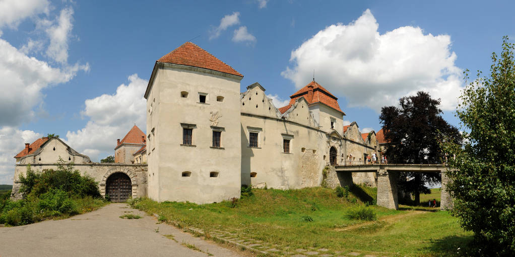 Svirzh castle, Lviv region, Ukrajna - Fotó, kép