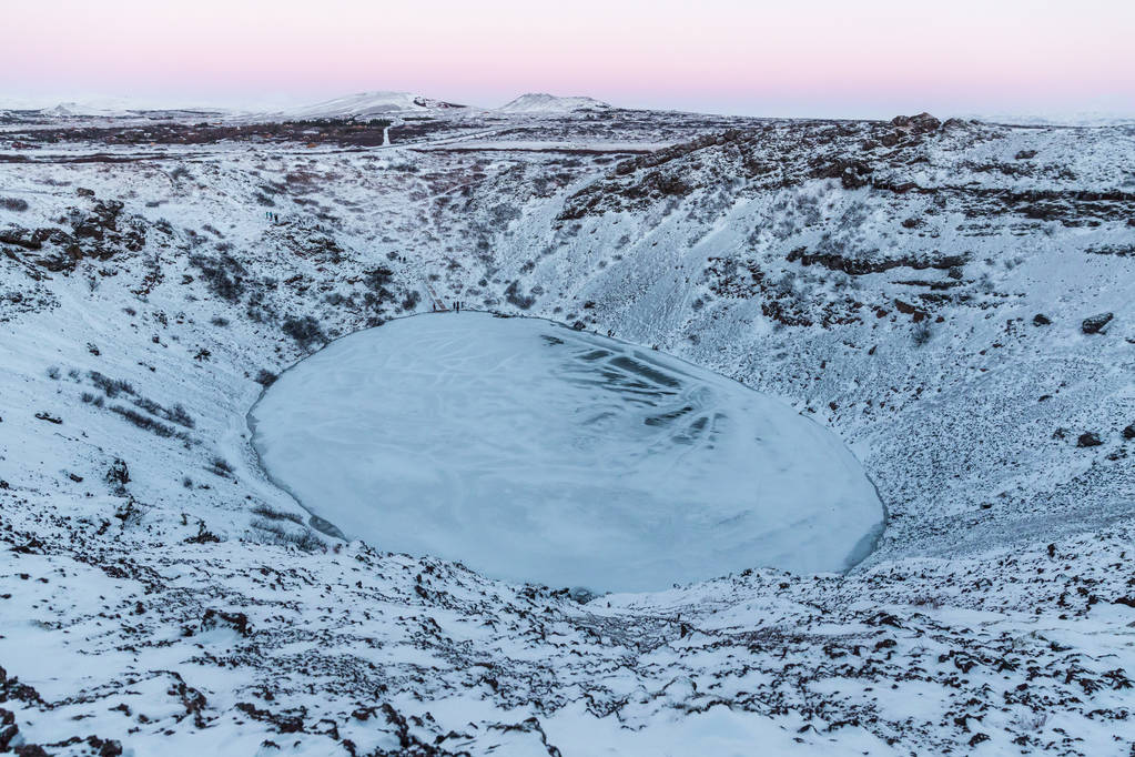Ледяное озеро - Фото, изображение