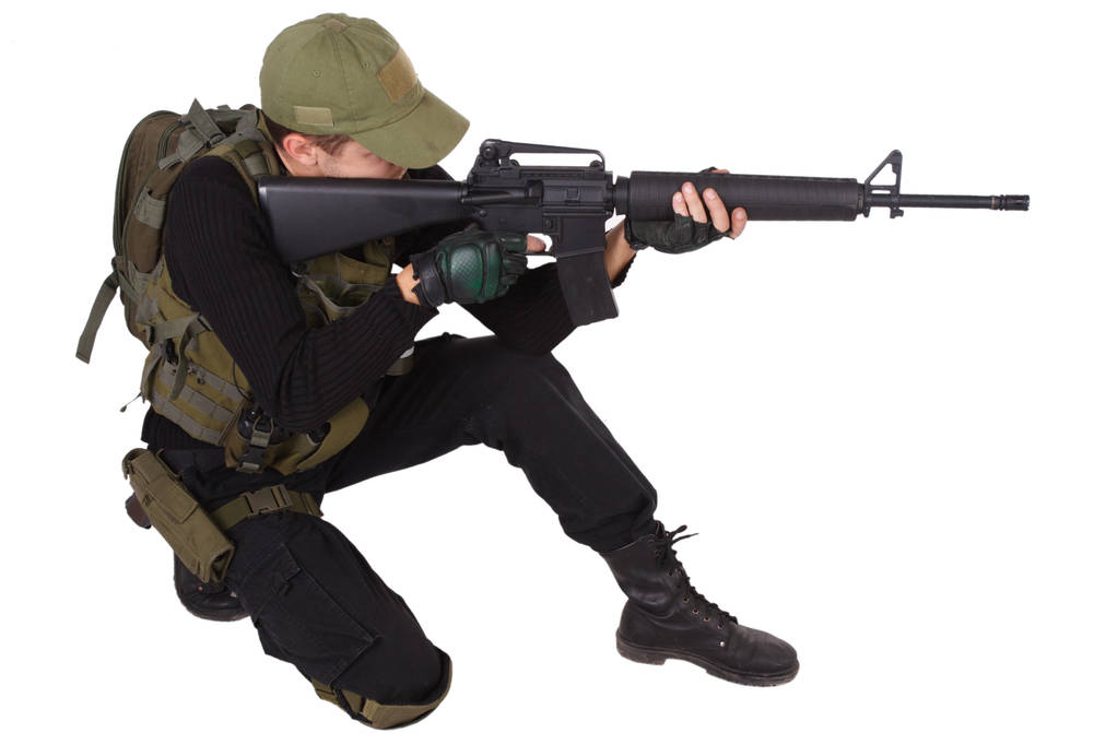 Appaltatore militare privato - mercenario con fucile m16
 - Foto, immagini
