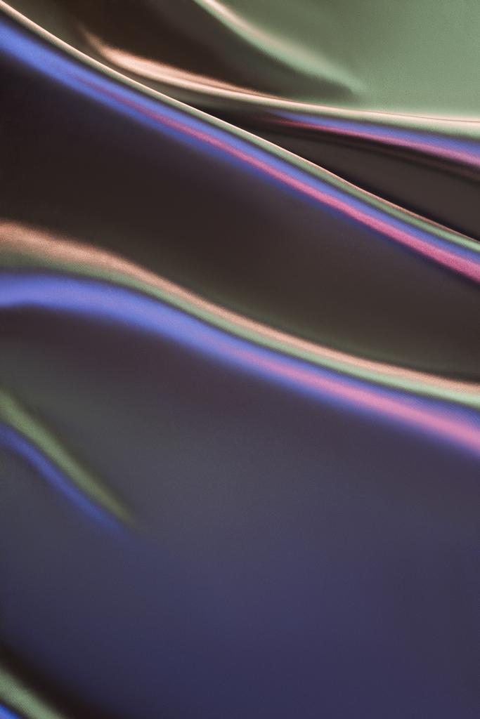 φόντο σκούρο βιολετί και ροζ γυαλιστερό ύφασμα μεταξιού - Φωτογραφία, εικόνα