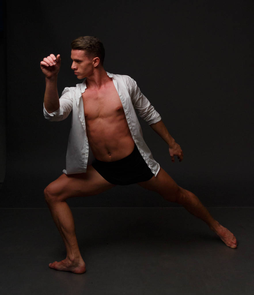 hombre baila, deporte, concepto, ballet
 - Foto, Imagen