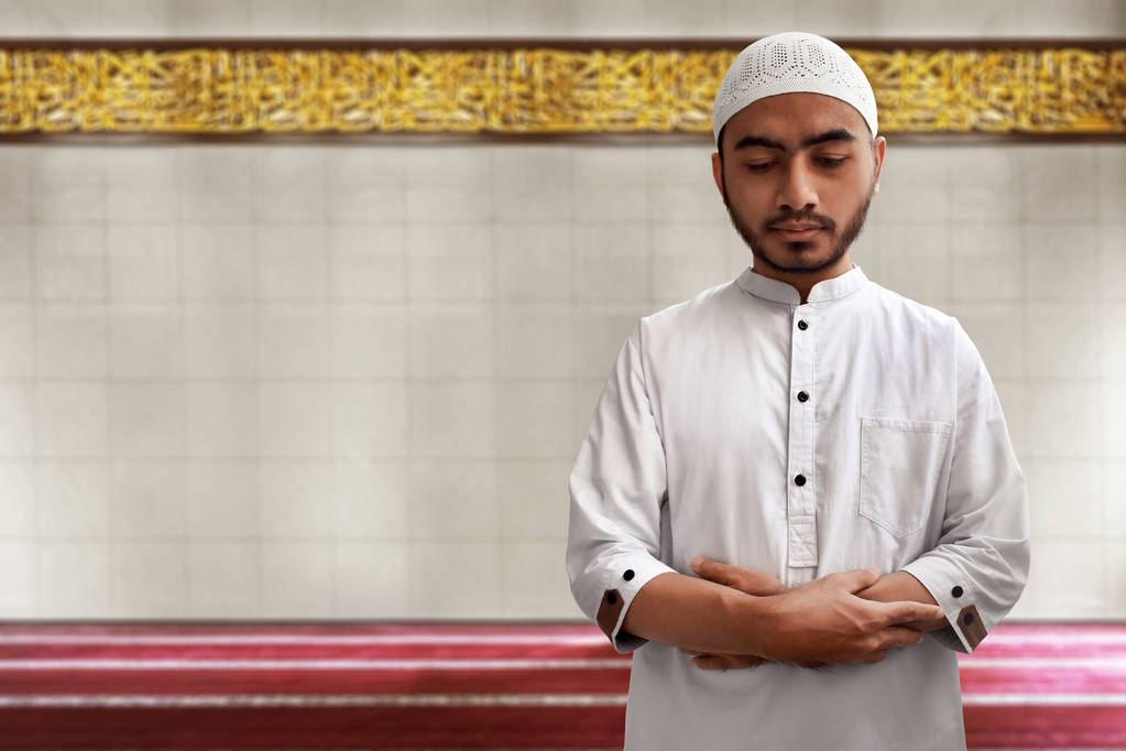 Молящийся мусульманин
 - Фото, изображение