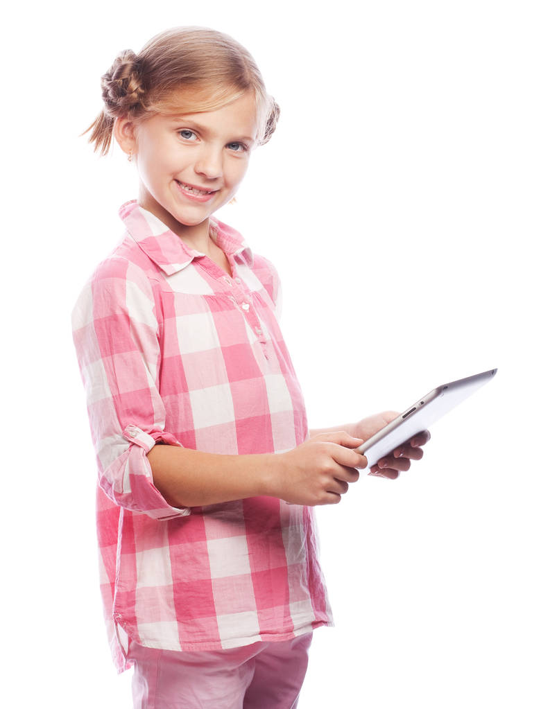 teknoloji, insan ve eğitim kavramı - tablet bilgisayar ile küçük kız - Fotoğraf, Görsel
