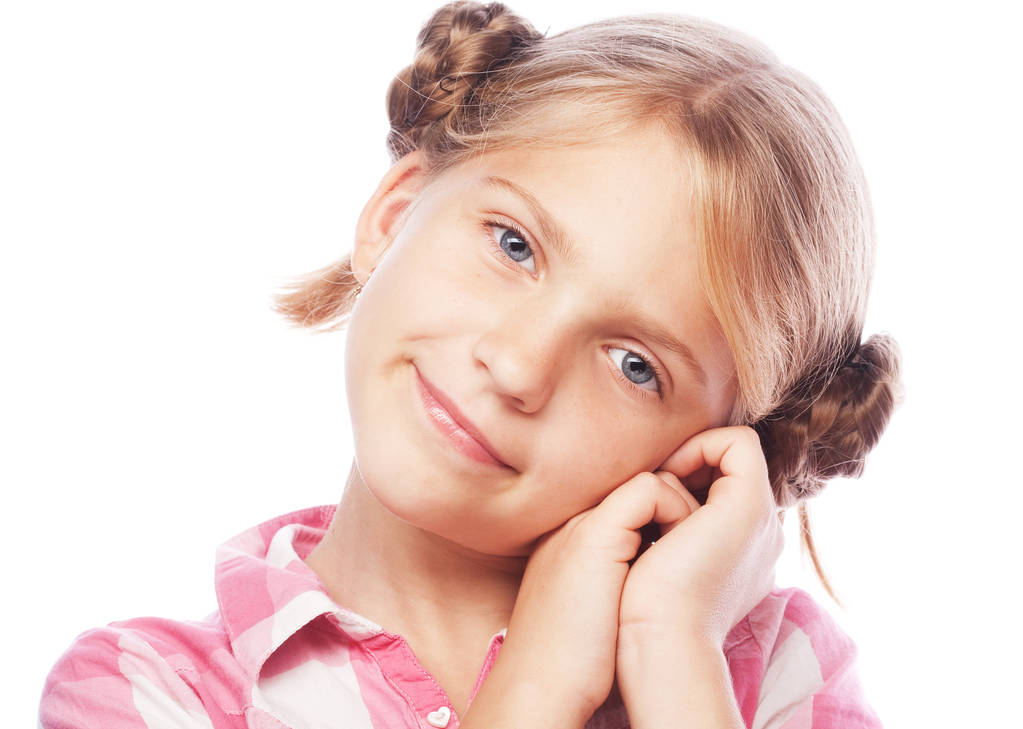 Portrait d'une petite fille heureuse sur fond blanc
 - Photo, image