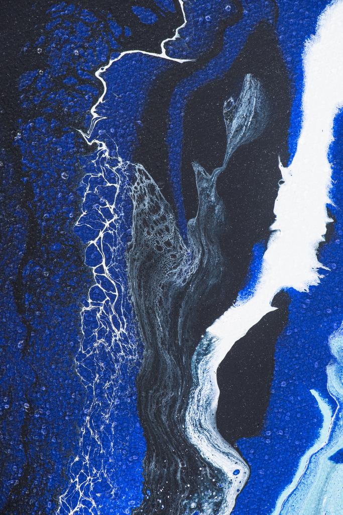 Fondo abstracto con pintura acrílica blanca y azul
 - Foto, imagen