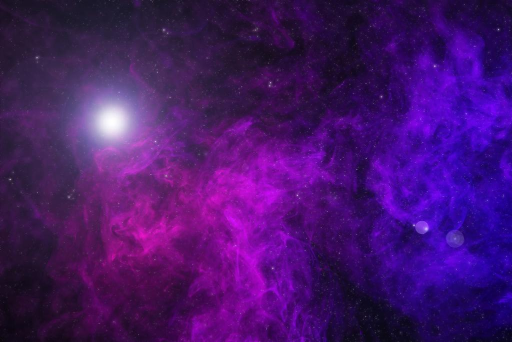 紫の煙 星輝く光と美しい宇宙 ロイヤリティフリー写真 画像素材