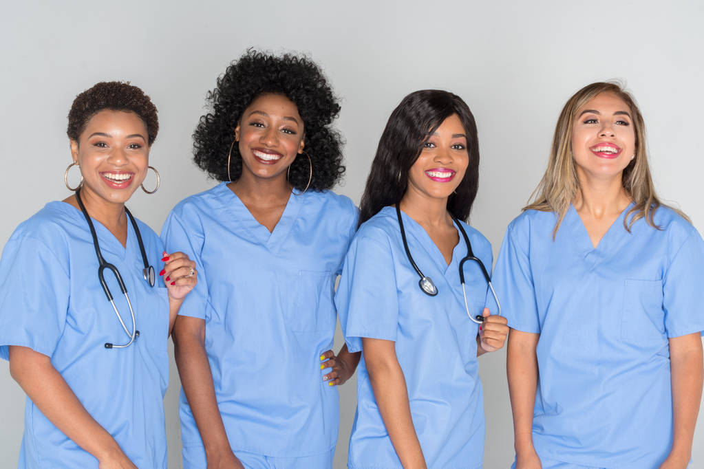 Медсестри, які працюють у лікарні разом
 - Фото, зображення