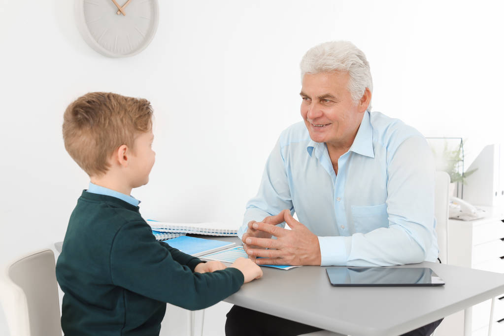 Little boy having appointment at child psychologist office - Photo, Image
