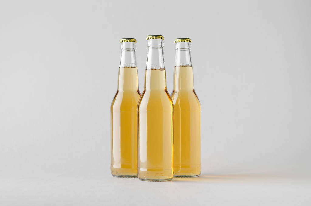 Bier fles Mock-Up-drie flessen - Foto, afbeelding