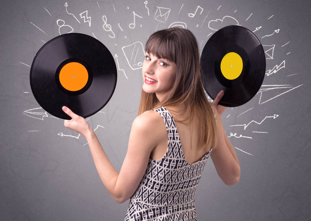 Lady drží vinylová deska - Fotografie, Obrázek