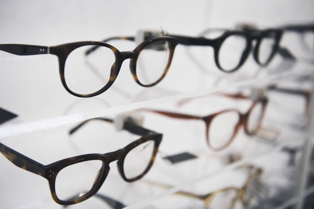 Brillen im Geschäft - Foto, Bild