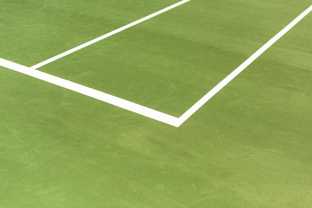 zbliżenie zielony kort tenisowy z tła białe linie - Zdjęcie, obraz