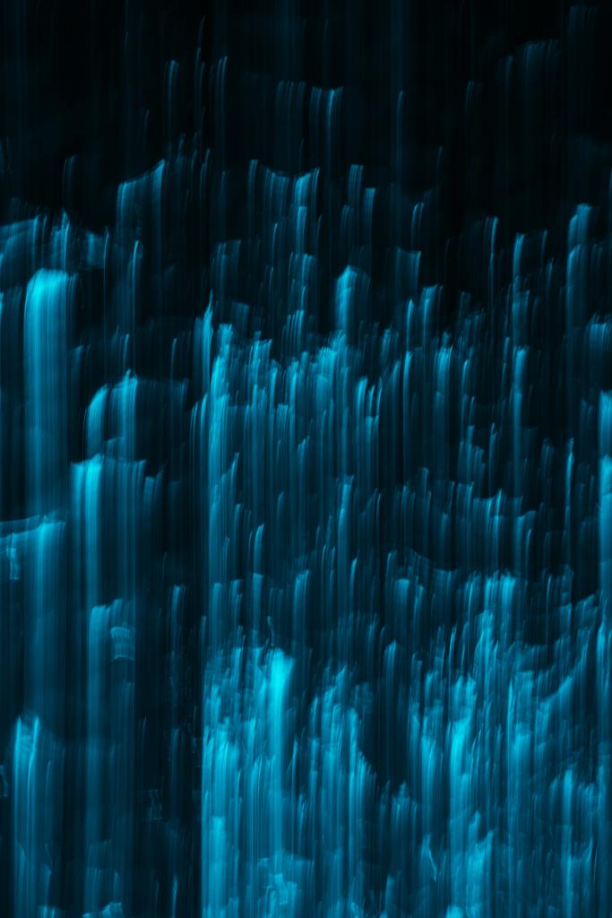 belle strisce blu illuminate verticali lucide, sfondo astratto
 - Foto, immagini