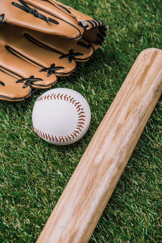 zár megjelöl kilátás baseball berendezések, rendezett, zöld fű - Fotó, kép