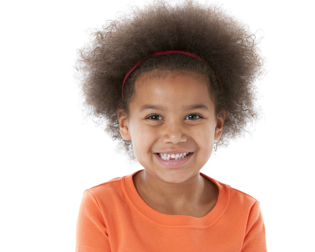 Afro-amerikai mosolygós kislány - Fotó, kép