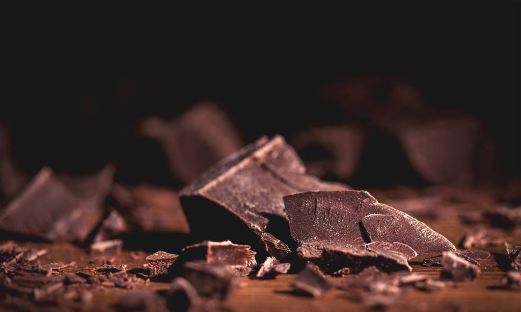 Stuks van heerlijke chocolade - Foto, afbeelding