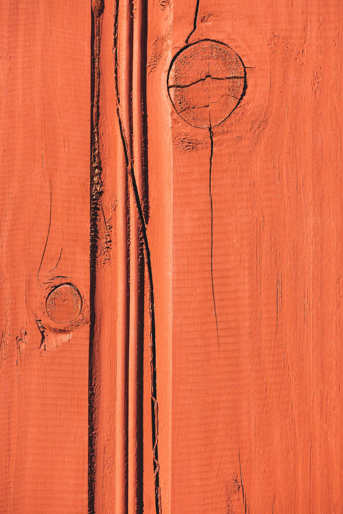 primer plano de valla de madera naranja con grietas
 - Foto, Imagen