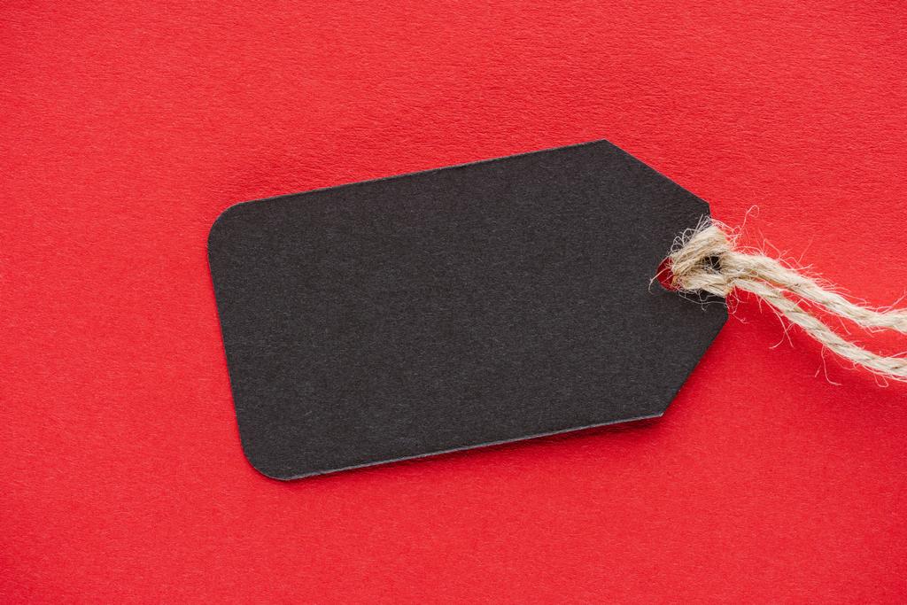 schwarzes Leerverkaufsschild auf rot für Sonderangebot am schwarzen Freitag - Foto, Bild