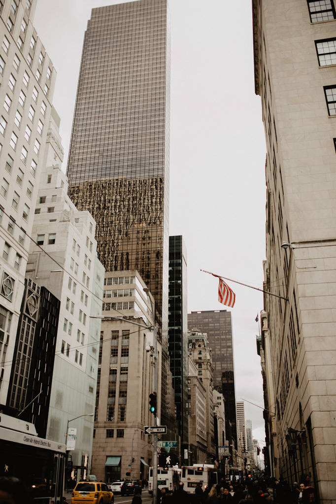 Fachada de rascacielos en Nueva York, Manhattan, EE.UU.
. - Foto, Imagen