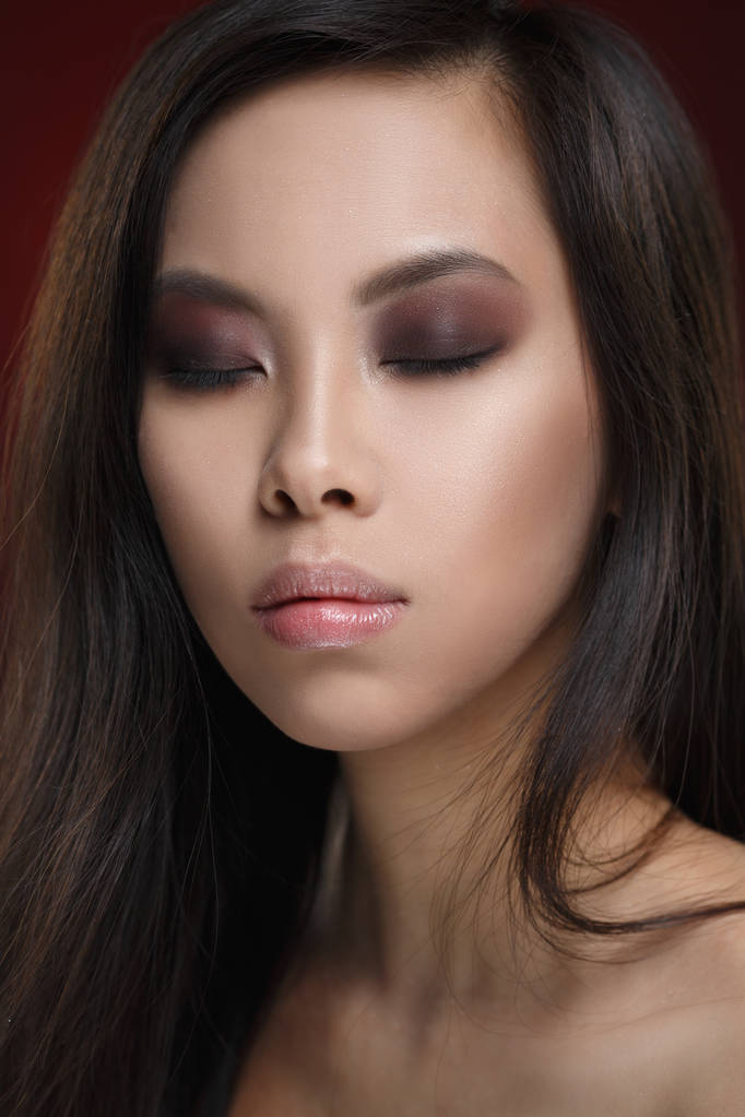 Beauty portrait of a beautiful asian girl. - Photo, Image