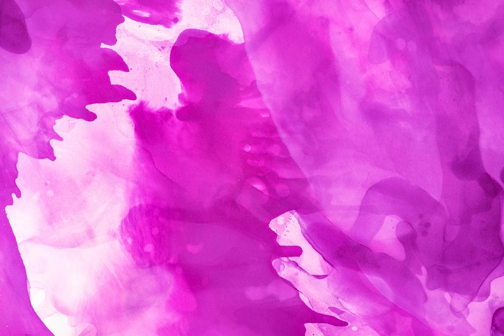 divatos lila vízcseppek alkohol festék, mint absztrakt háttér - Fotó, kép