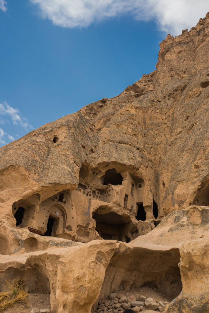 Selime luostari Cappadocia, Turkki. Vihreä kierros. Selime on kaupunki Ihlaran laakson päässä. Selime luostari on yksi suurimmista uskonnollisista rakennuksista Cappadocia
. - Valokuva, kuva