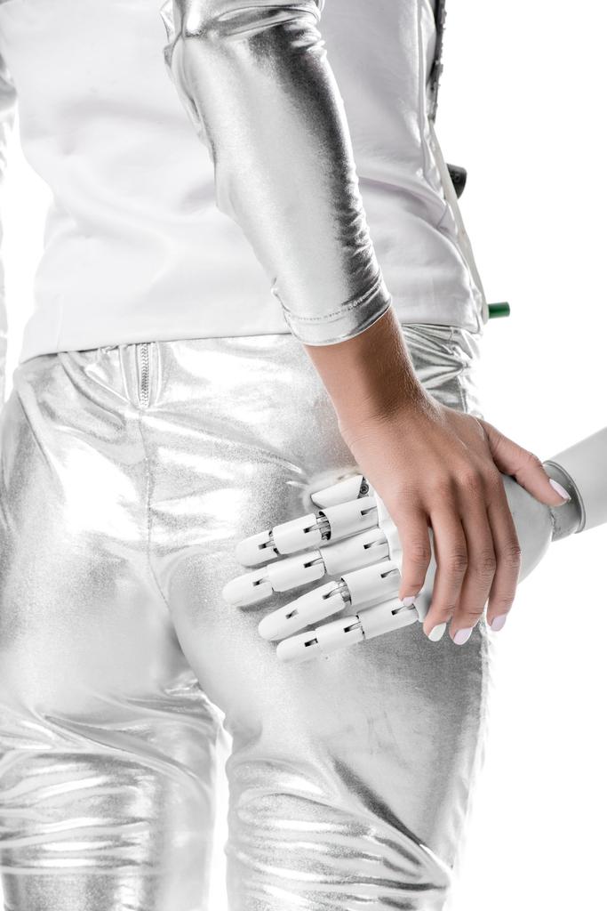 rajattu kuva naisen pysäyttäminen robotti koskettaa hänen pakarat eristetty valkoinen, tulevaisuuden teknologian käsite
 - Valokuva, kuva