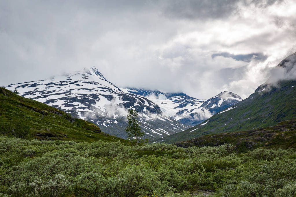 πανέμορφο τοπίο της Νορβηγίας εθνικό πάρκο Jotunheimen - Φωτογραφία, εικόνα