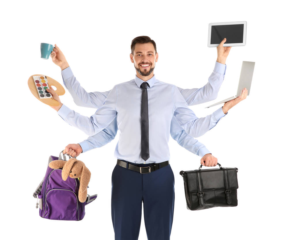 Hombre de negocios multitask con muchas manos sosteniendo diferentes cosas sobre fondo blanco. Combinar vida y trabajo
 - Foto, imagen