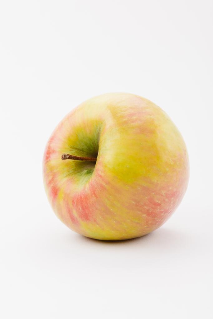 maçã deliciosa dourada fresca no fundo branco
 - Foto, Imagem