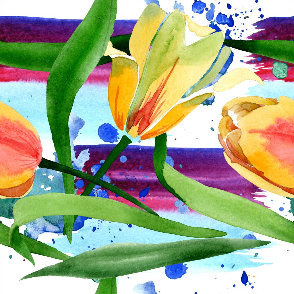 Piękne żółte tulipany z zielonych liści na białym tle. Ilustracji tle akwarela. Bezszwowe tło wzór. Tkanina tapeta tekstura wydruku.  - Zdjęcie, obraz
