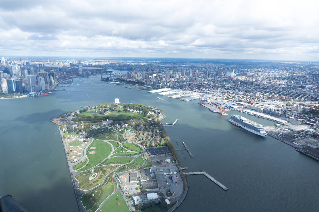 aerial view of atlantic ocean and new york city, usa - Photo, Image