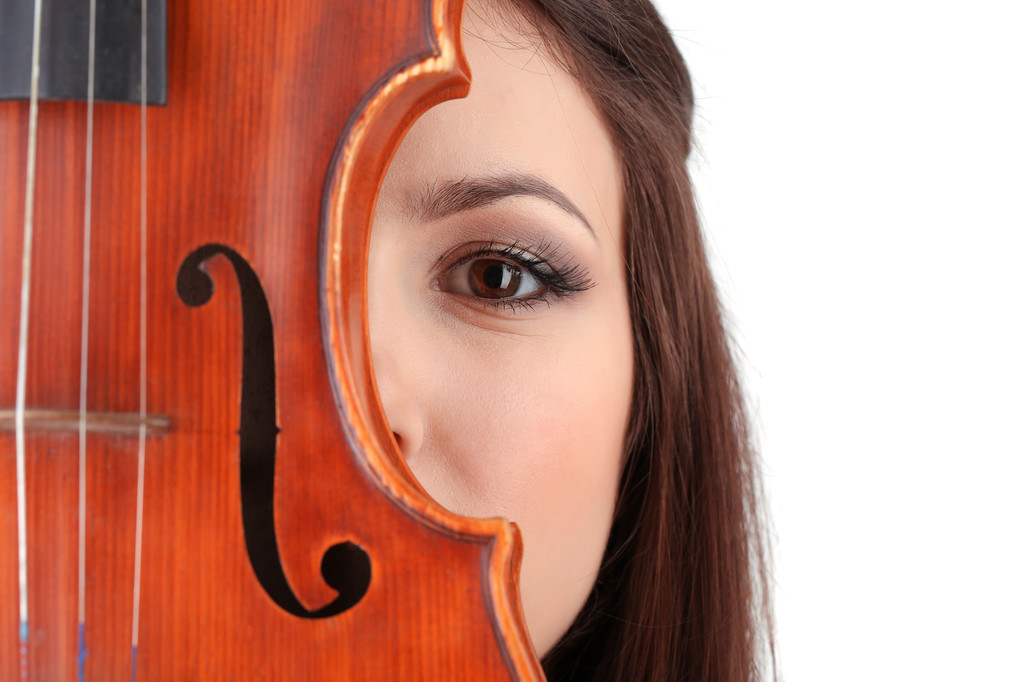 Hermosa joven con violín, aislada en blanco
 - Foto, imagen