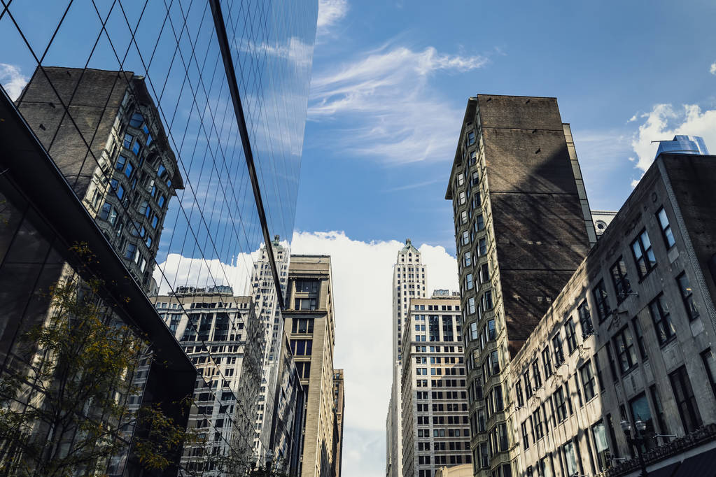 Pohled na Chicago mrakodrapy s scloud v ky, Usa. - Fotografie, Obrázek