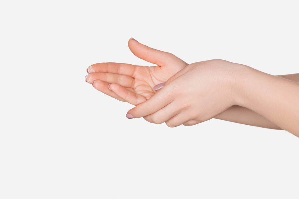 zblízka pohled na ženské ruce izolované na bílém s kopií prostor - Fotografie, Obrázek
