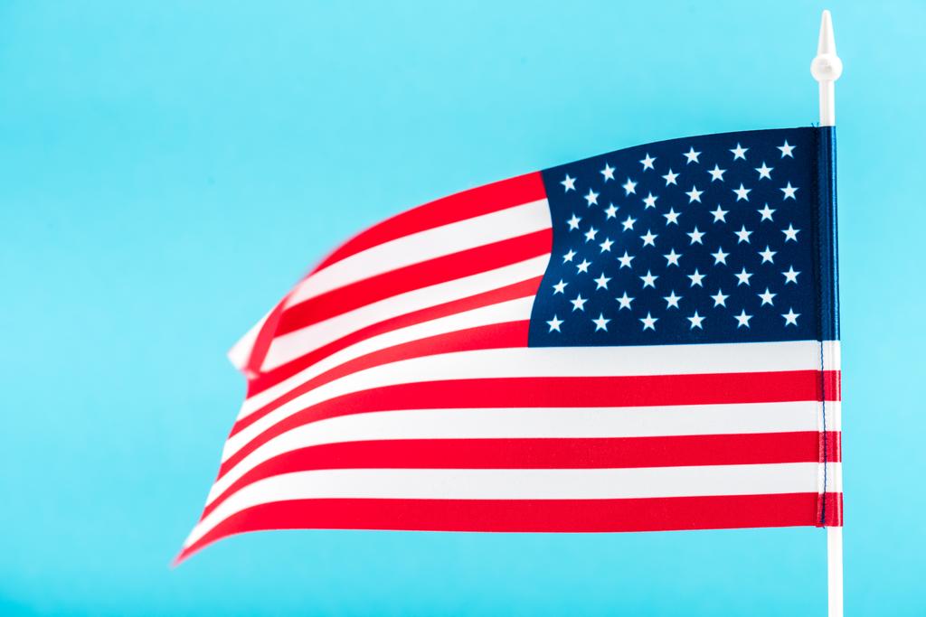 pozadí americké vlajky izolované na modré - Fotografie, Obrázek