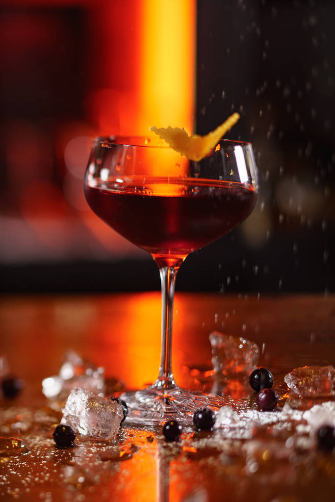 cocktail baarissa, lähikuva
 - Valokuva, kuva