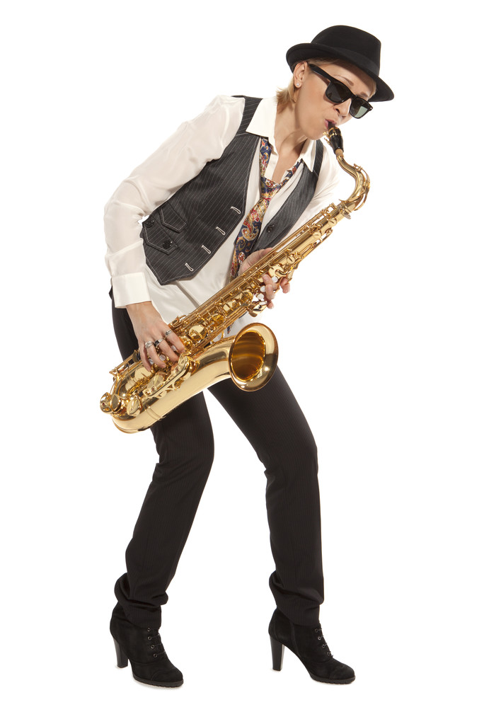 vrouw saxofonist - Foto, afbeelding