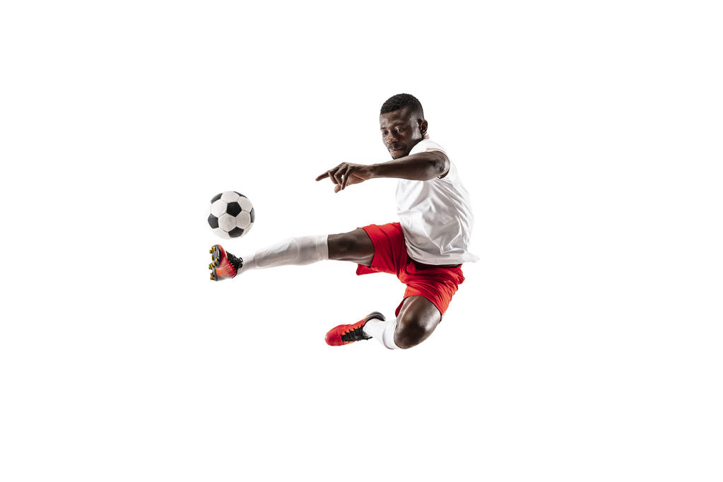 Giocatore di calcio africano professionista isolato su sfondo bianco
 - Foto, immagini