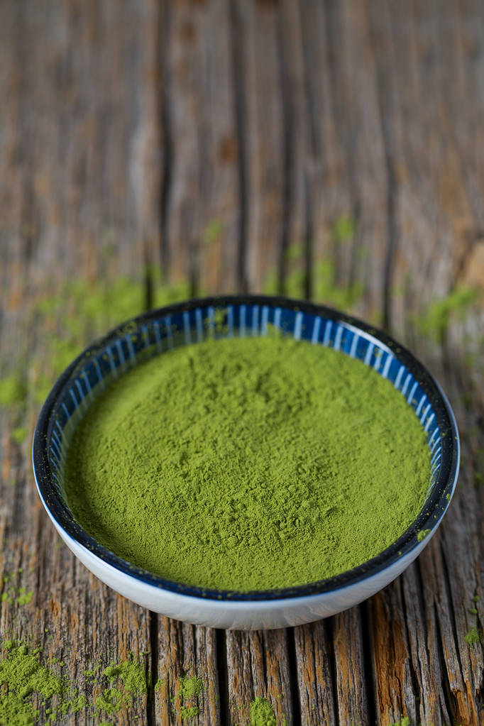 Маття тонкий порошок зеленого чая - Фото, изображение