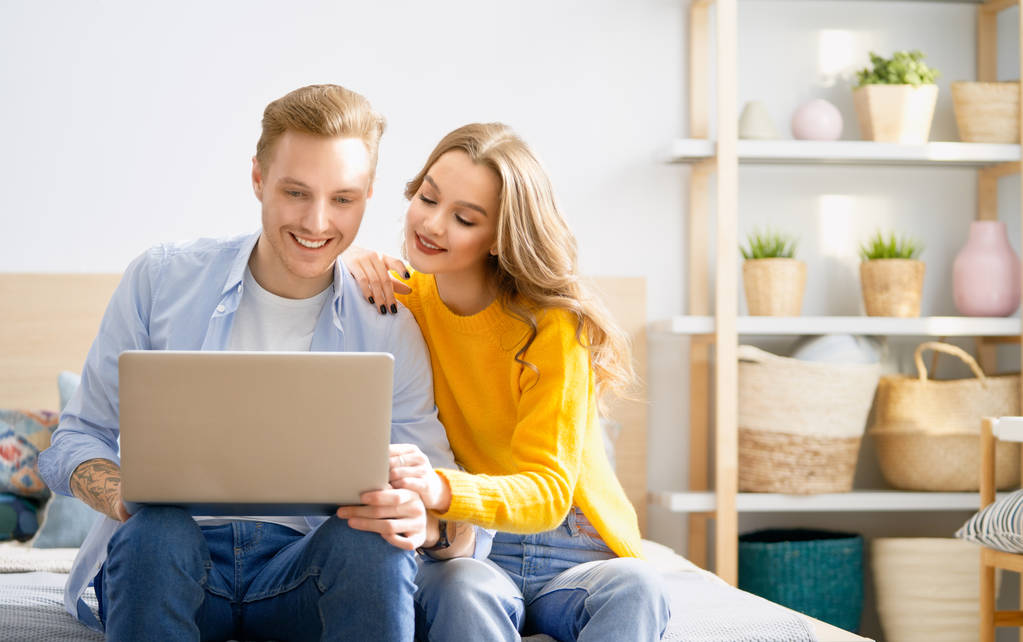couple is using a laptop  - Photo, Image