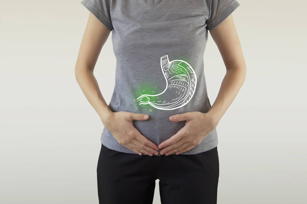 Composite numérique de l'estomac mis en évidence de la femme infectée
 - Photo, image