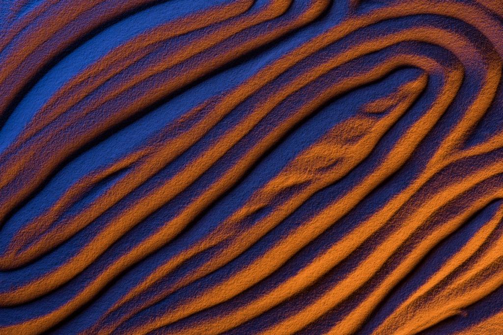 kum, pürüzsüz dalgalar ve renk filtresi ile soyut dokulu arka plan üst görünümü - Fotoğraf, Görsel