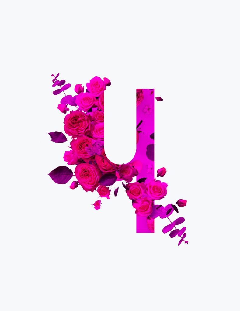 Κυριλλικό γράμμα με λαμπερά ροζ λουλούδια απομονωμένα σε λευκό - Φωτογραφία, εικόνα