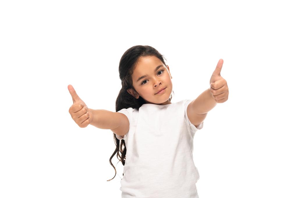 χαρούμενο Λατινικό παιδί που δείχνει αντίχειρες επάνω απομονωμένο σε λευκό  - Φωτογραφία, εικόνα