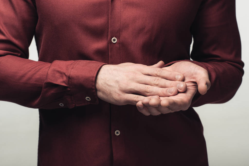 gri, insan duygu ve ifade kavramı izole elleri çırpan adam kısmi görünümü - Fotoğraf, Görsel