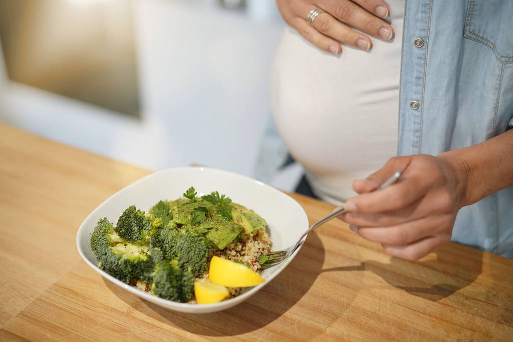 Крупний план вегетаріанської миски, вагітність
 - Фото, зображення